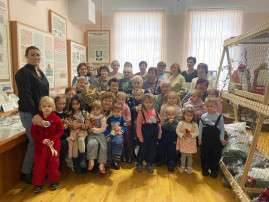 День волонтёра. День волонтёра.